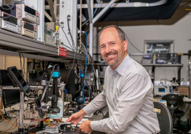 photo of milan mashanovitch in the lab