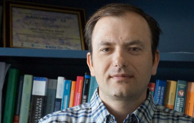 photo of strukov