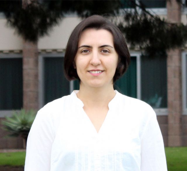 photo of zahra fahimi