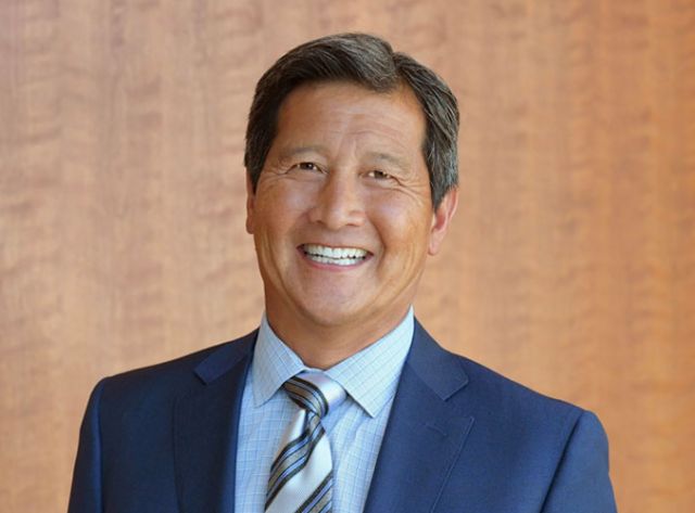 photo of yulun wang