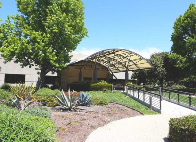 photo of exterior of R&D facility