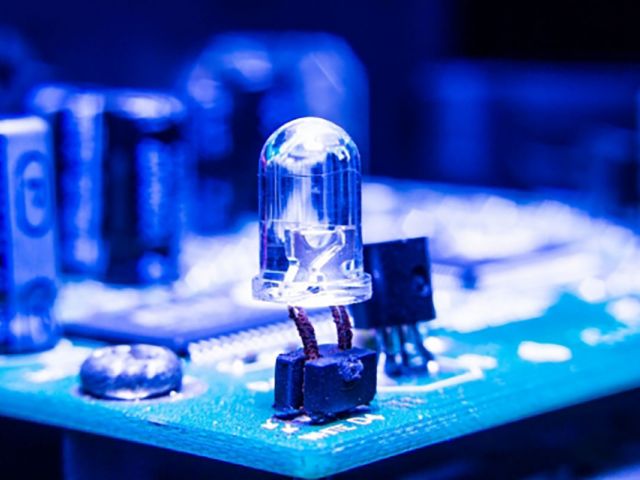 Schuller "Pushing Photons"