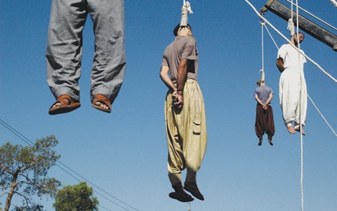 A public mass execution in Iran by hanging from cranes