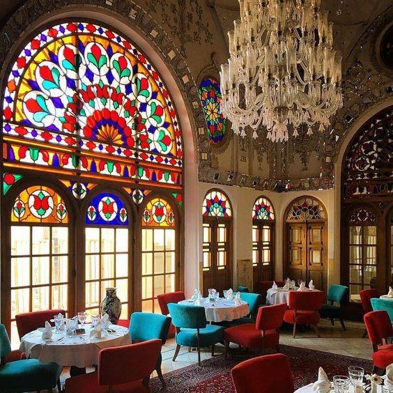 A restaurant in Kashan, Iran (photo by Navid Fatehpour)