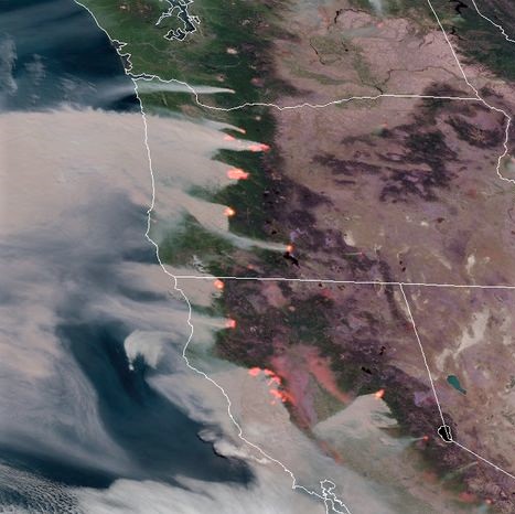 Satellite image of US West Coast Wildfires, from northern California to southern Washington