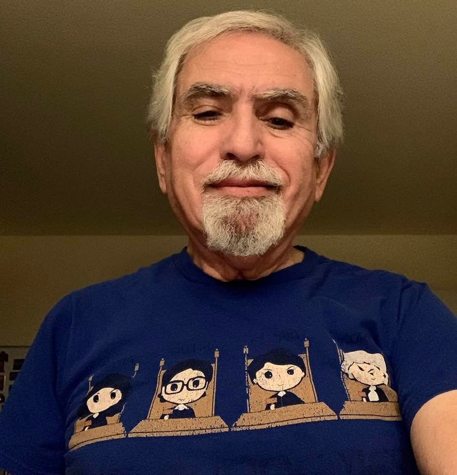 Selfie, with my T-shirt bearing images of the first four women US Supreme Court Justices