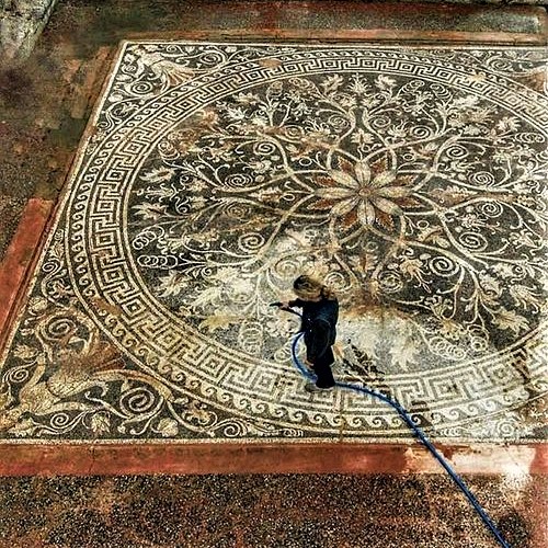 One of the biggest pre-roman mosaics ever found: The highly-elaborate Palace of Aigai