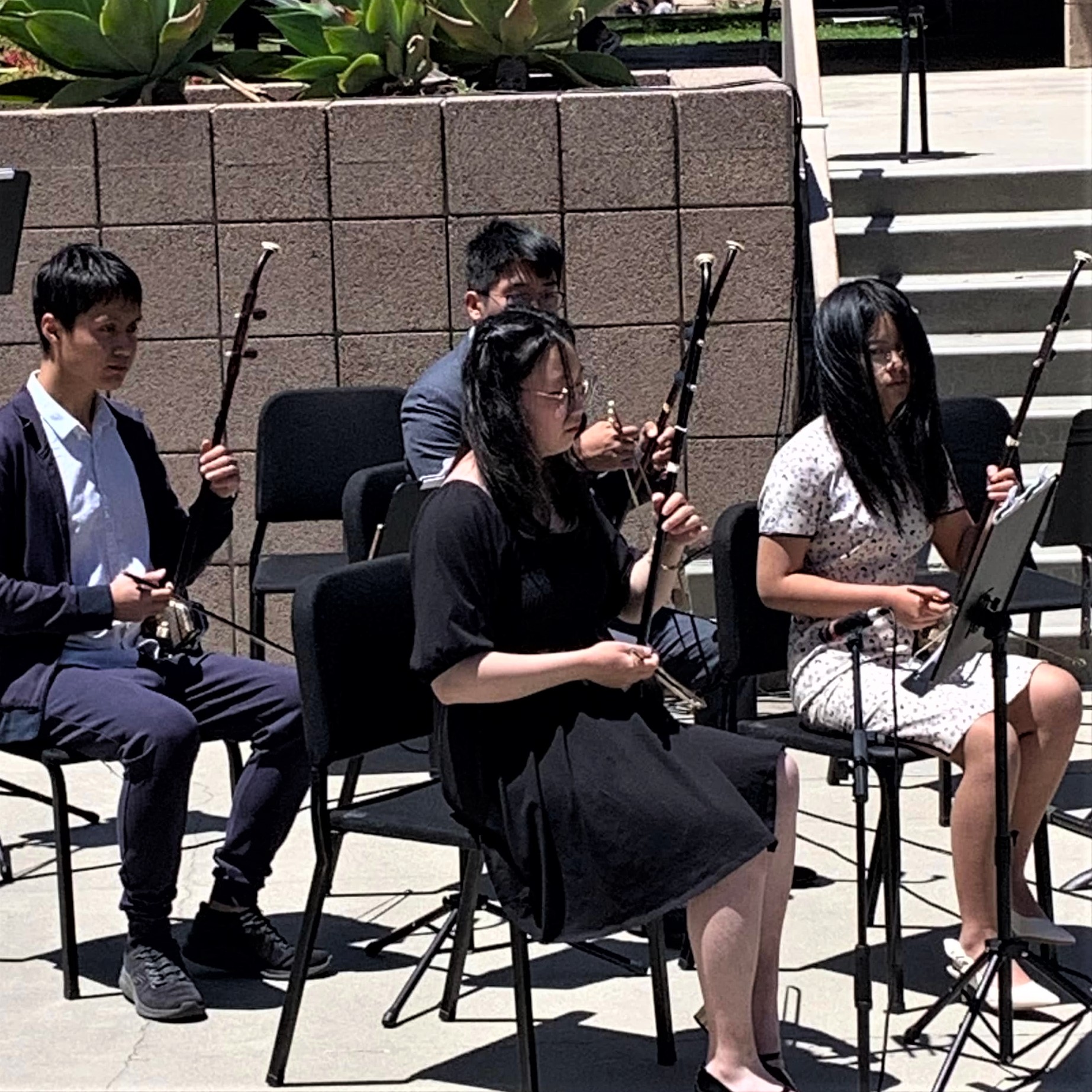 Wednesday 5/11 World Music Series noon concert at UCSB's Music Bowl: The Jasmine Echo Chinese Ensemble performed (Photo 2)