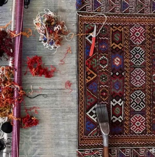 Haji Baba Club: Talk about Persian rugs
